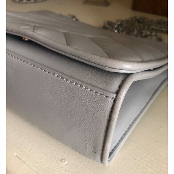 TORY BURCH Alexa Quilted Chain Shoulder Bag Silver/Grey - Picture 11 of 14
